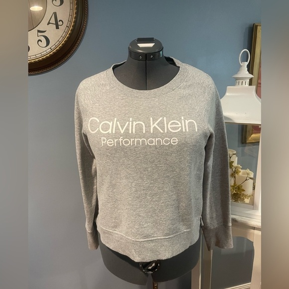 🤍Calvin Klein Performance Gray Pullover Sweatshirt Size Medium - Picture 1 of 3